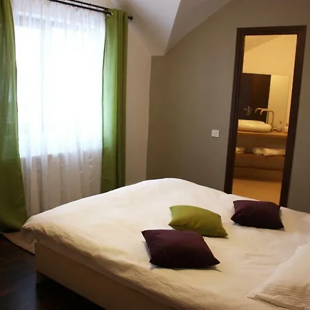 Karciuma'S Rooms-2