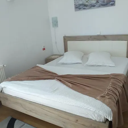 Casa Raluca-2