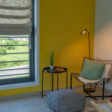 Steel Residence Aparthotel-Free Evcharging & Parking-2