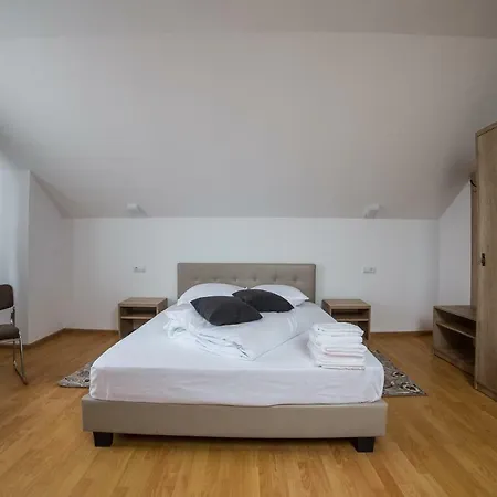 Casa Burduhos-2