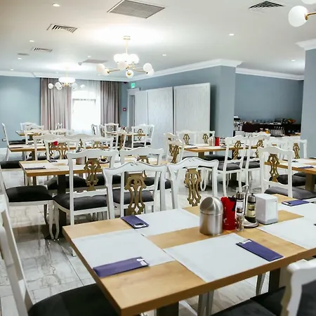 Royal Class Hotel-2