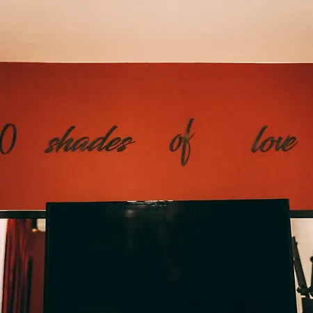 50 Shades Of Love-2