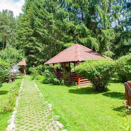 Hostel Alex - Complex Dumbrava Minunata-3