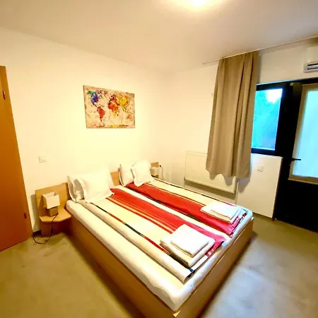 Cristi'S Rooms - Pensiune-2