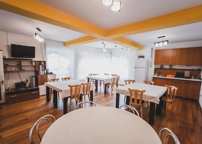 La Pădure Pensiune-Restaurant