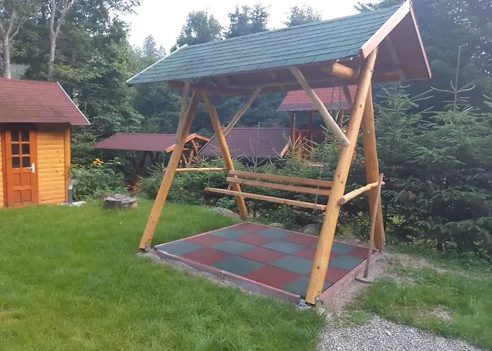 Szilvia Vendeghaz Villa Izvoare , România
