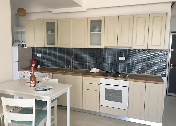 Panoramis 417 apartament pe plaja cu vedere frontala la mare Năvodari, România
