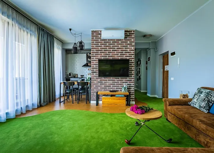 The Golfer Apartment With Jacuzzi