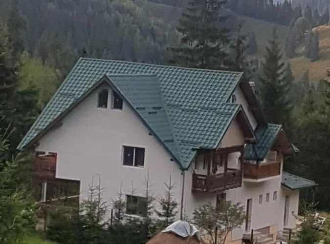 Pensiunea Gură de Rai, Pojorâta