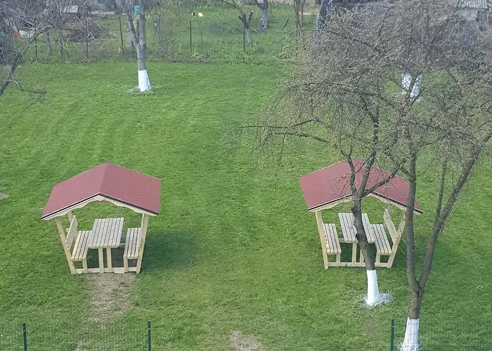 Happy Residence