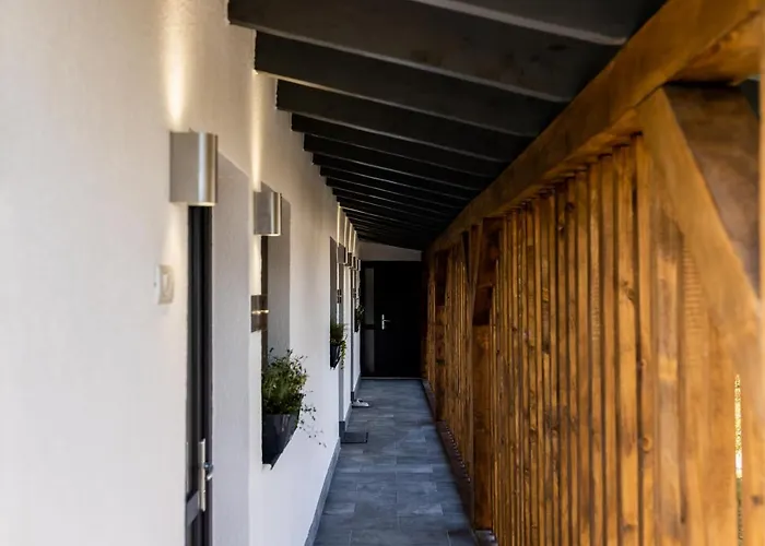 Corvin Guesthouse