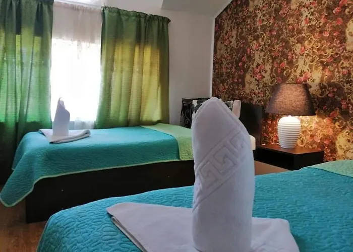Casa Regala Ear