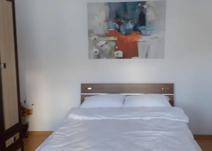 Urban Chic Apartment