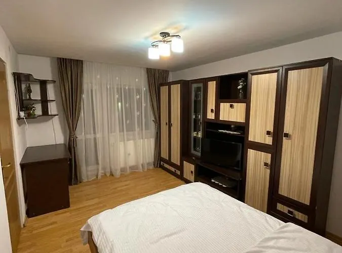 Urban Chic Apartment