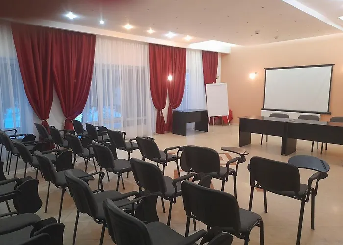 Hotel Miraj - Restaurant & Sauna & Biliard Poiana Braşov, România