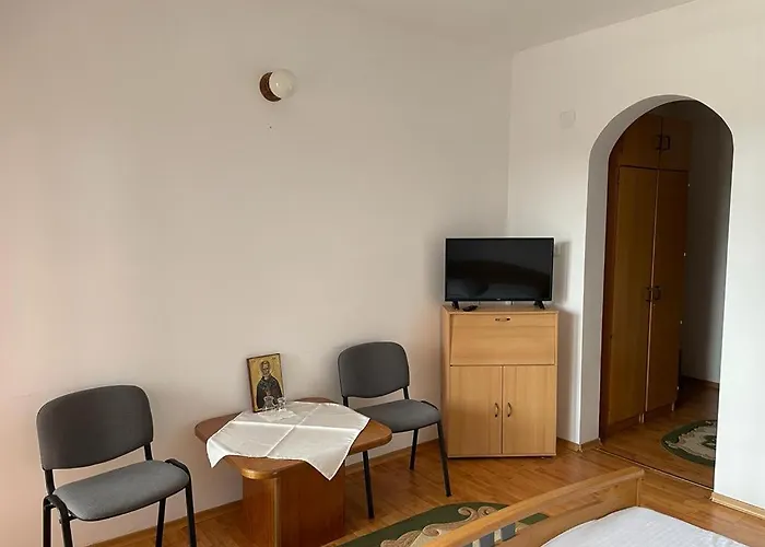 Casa "Ierusalim-Hozeva-Hozeva" Minastirea Neamt, Romania