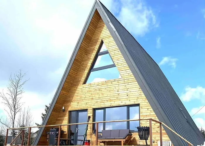 Marisel Escape- 3 Bedroom Holiday Home