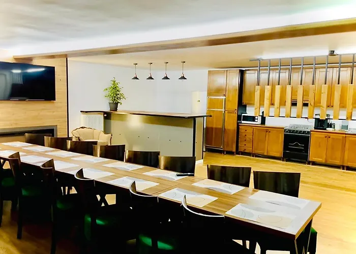 Valea Putnei Residence- Rooms for rent, România