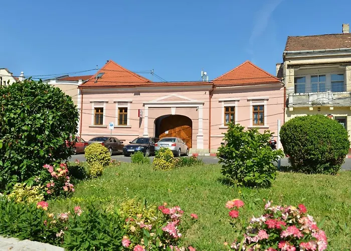 Magic Five - Cazare Reghin ***, România