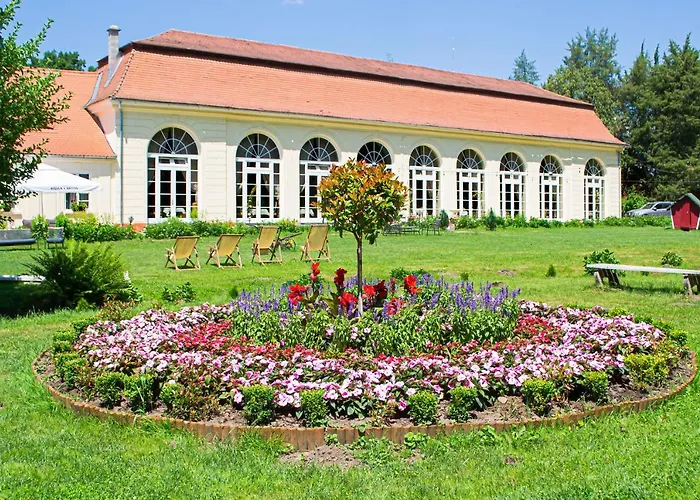 Vila Rozalia Garden Gate