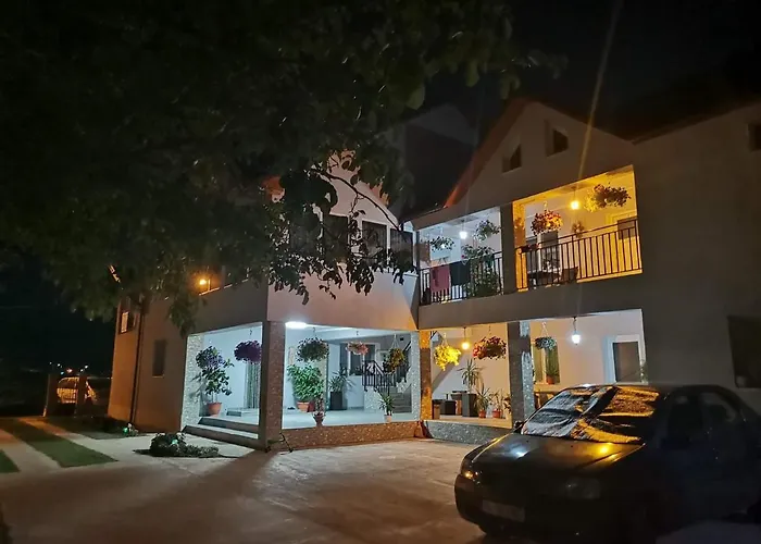 Casa Dana