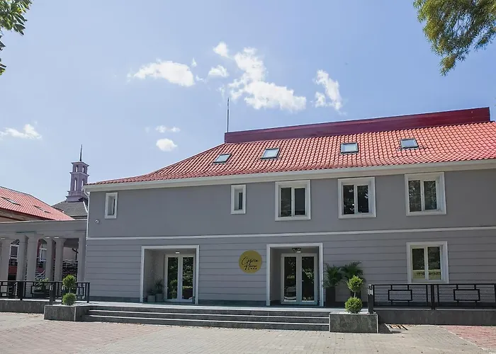 Corvin House