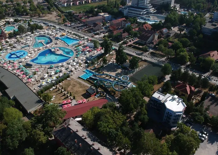 Octogon Hotel Băile Felix, România