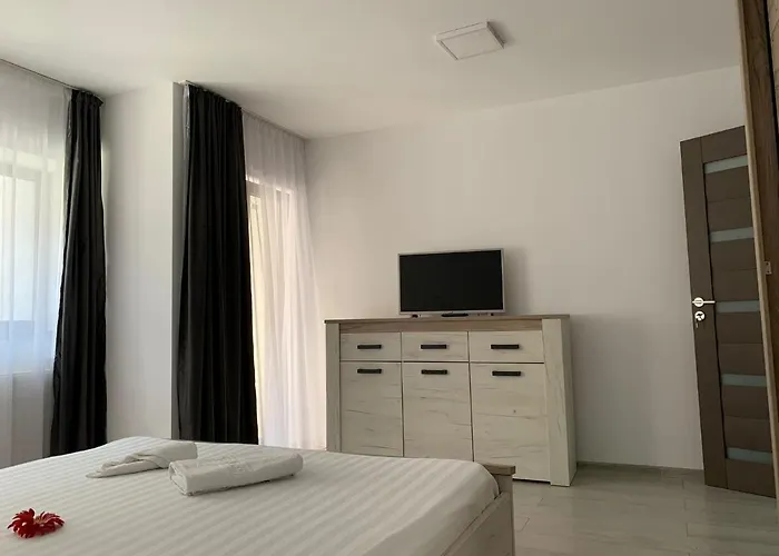 Cazare bloc nou ultracentral
