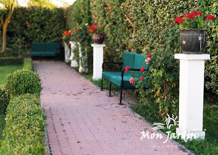 Hotel Mon Jardin