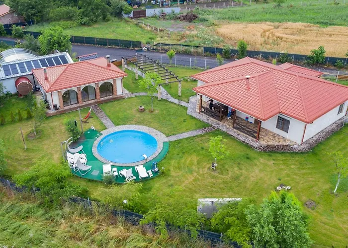 Casa Arcadia 2 Piscina,Ciubar