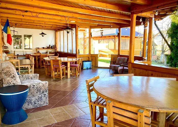 Pensiunea Casa-Stefanel Sadova , România
