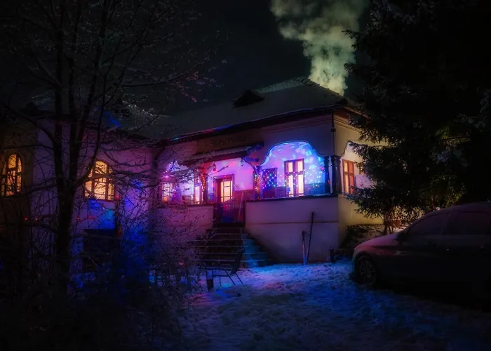 Surasul Muntelui Apartment Dragoslavele, România
