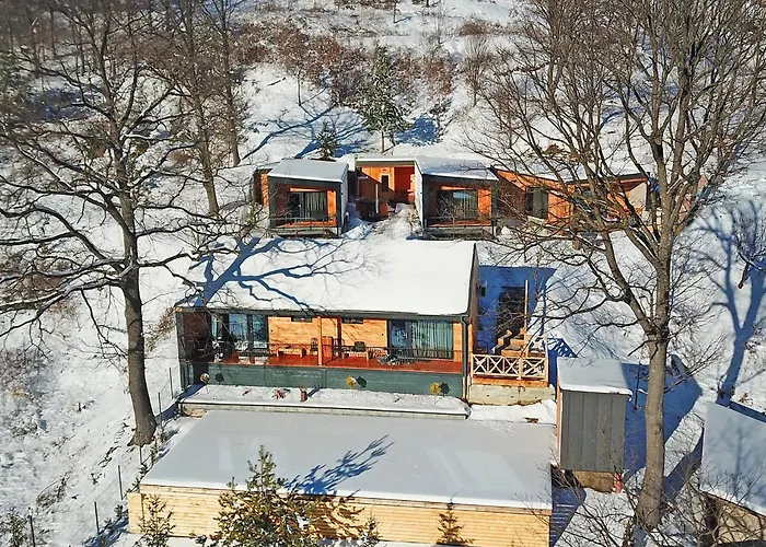 Kub House Village