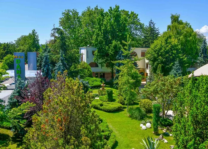 Hotel Dana Resort