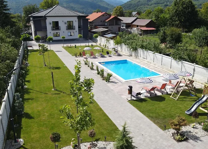 Casa Rares & Karina