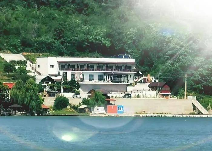 Pensiunea Rozelor