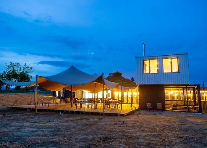 Ursa Mica Glamping