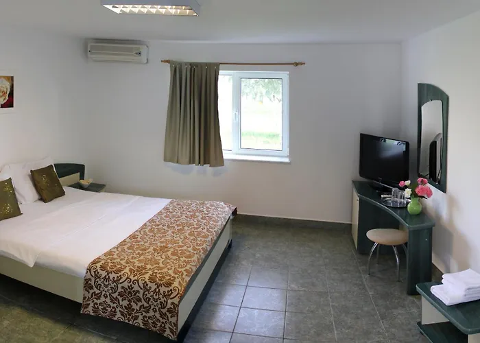 Hanul Piratilor Camping Village