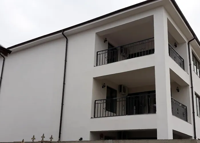 Sunshine Apartments