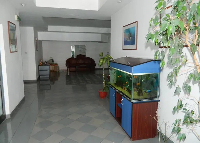 Hotel Iris