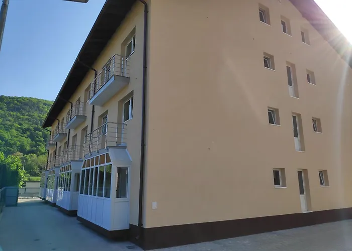 Hostel Caliman