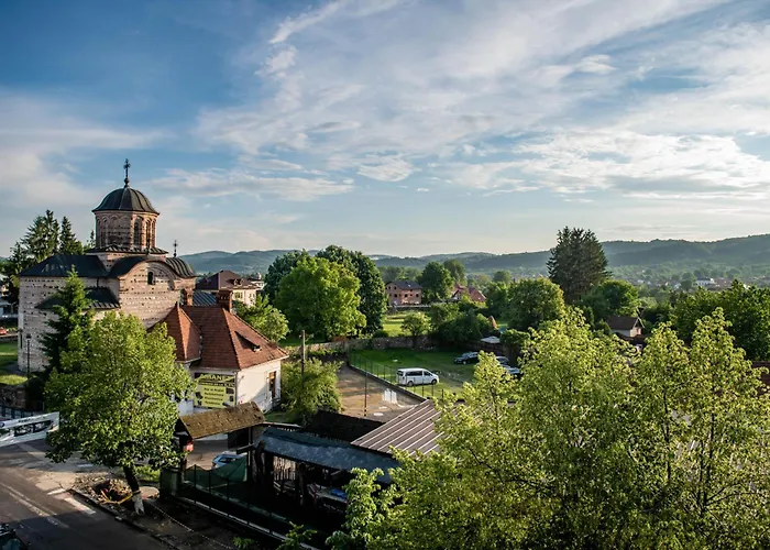 Hotel Thr Center Curtea de Argeş, România