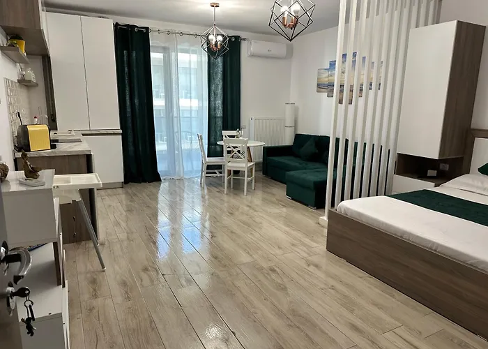 Studio Mamaia-Nord Iuliana