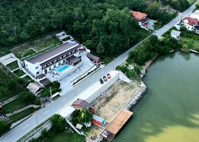 Pensiunea Rozelor