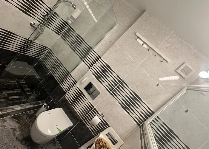 La Maison De Zoe - Airport Residences