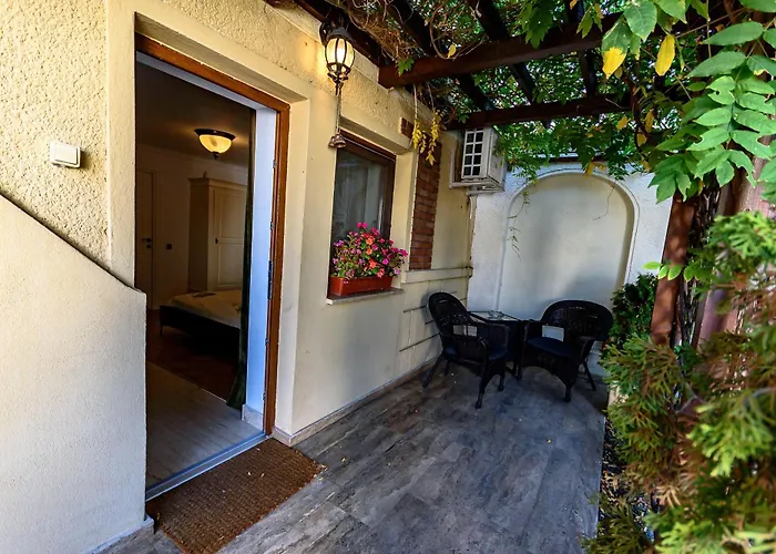 Vila Sarada Boutique