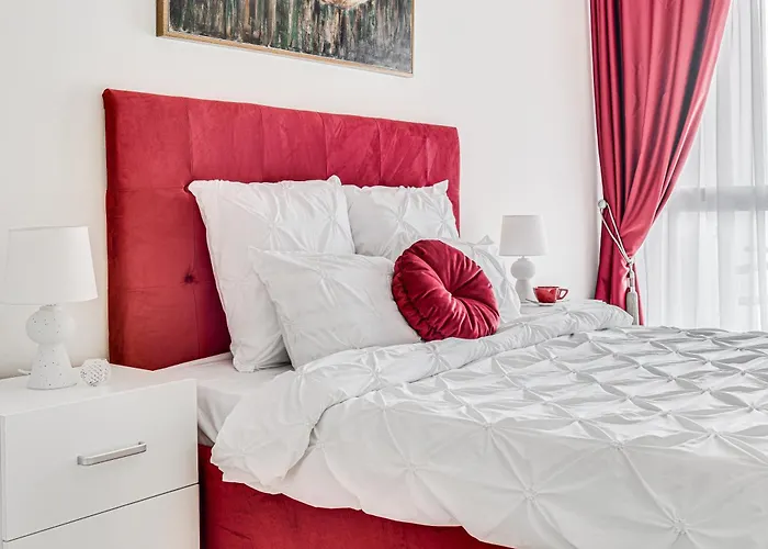 Ari - Ared Luxurious s With Balcony & Free Parking