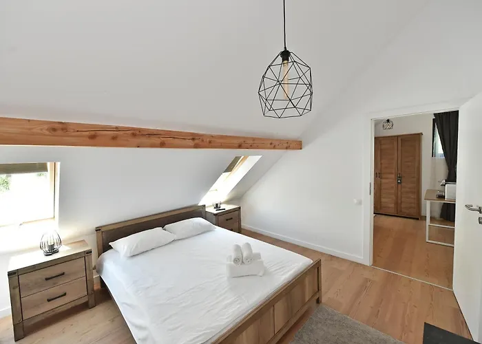 Mira By Atra Bed & Breakfast Teşila, România