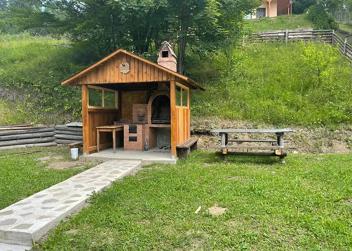 Complex De Pensiuni Si Casute -Debarcader Ceahlau