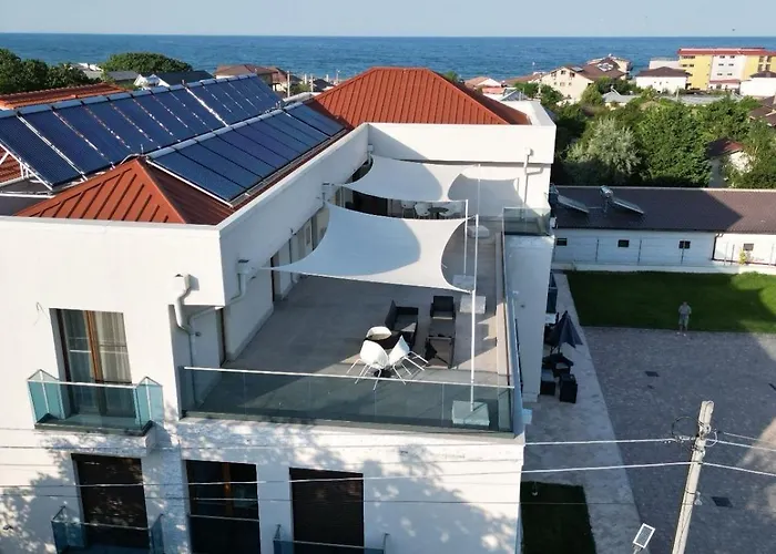 Polu-X Hotel Vama Veche, România